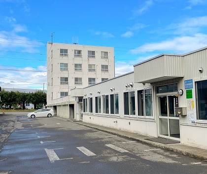 明星自動車 白石支店